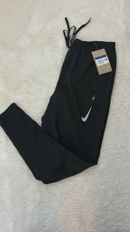 nike running aeroswift