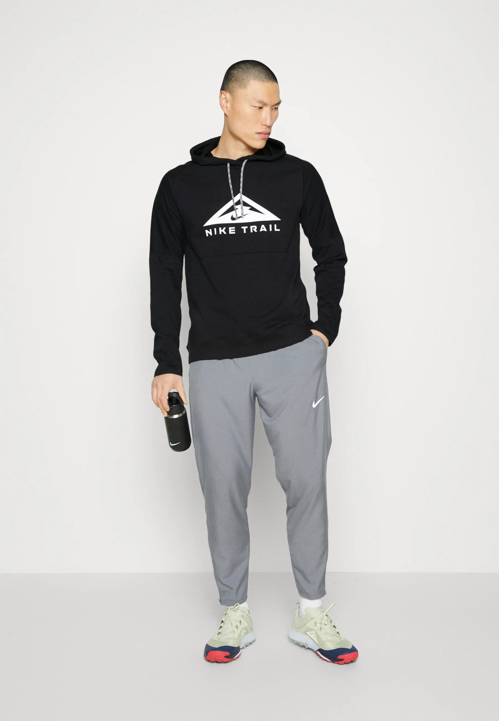 Pull Nike Trail Noir