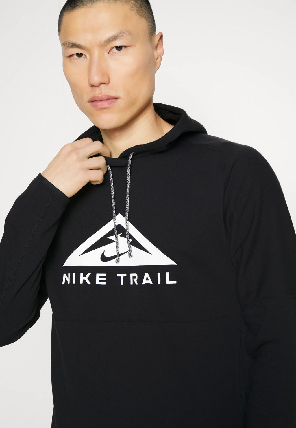 Pull Nike Trail Noir