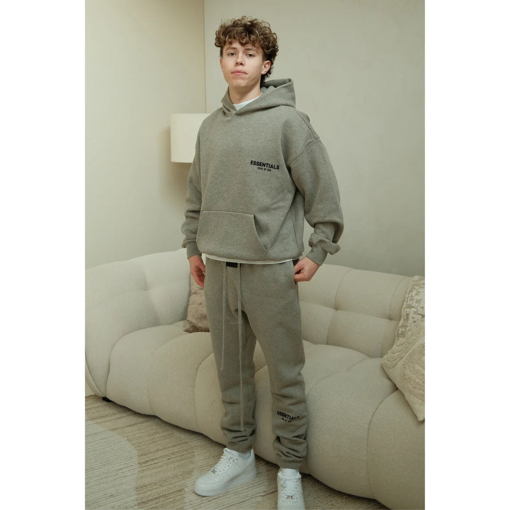 Ensemble Essentials Gris