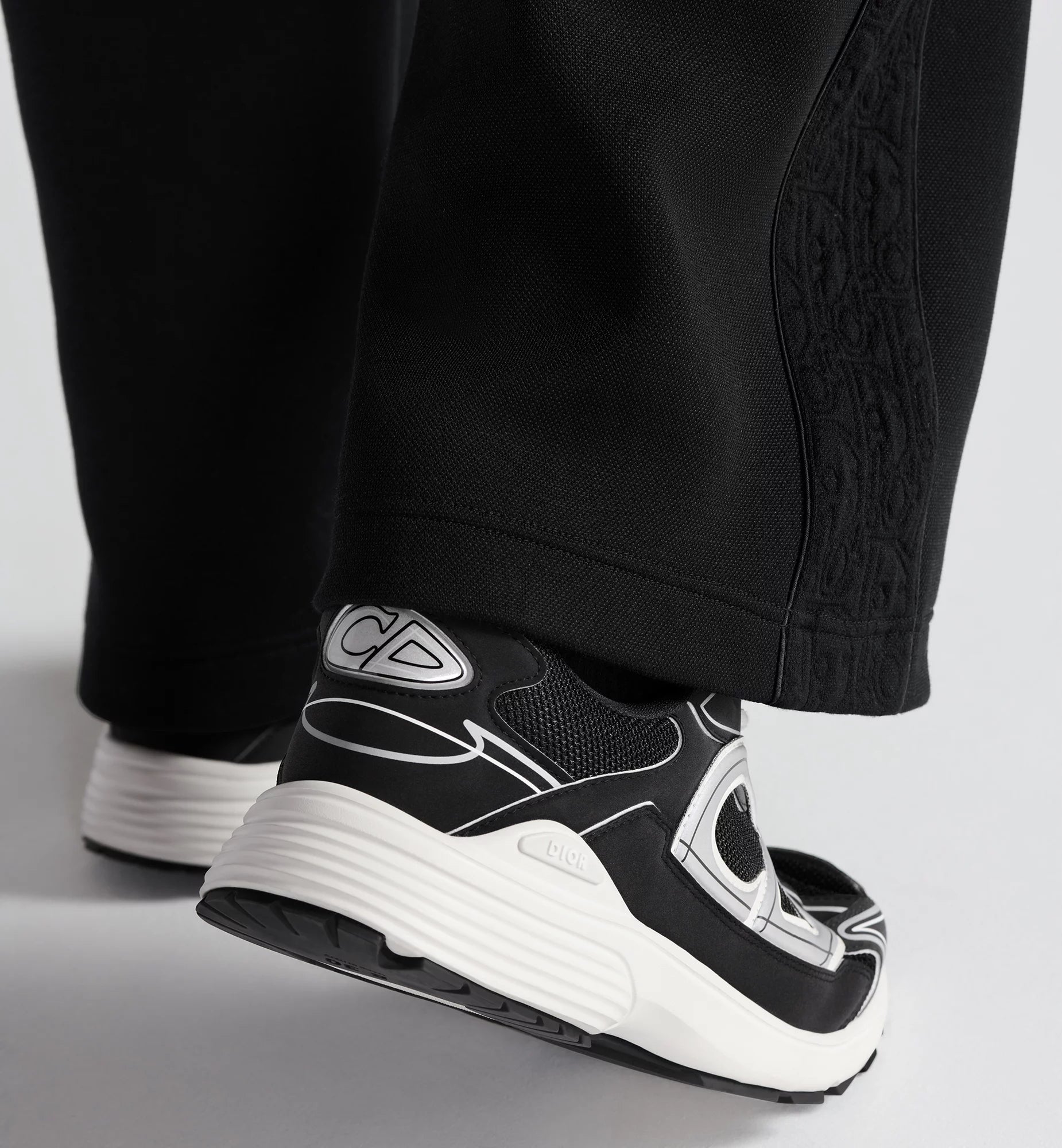 Sneakers Dior B30 noir et blanche