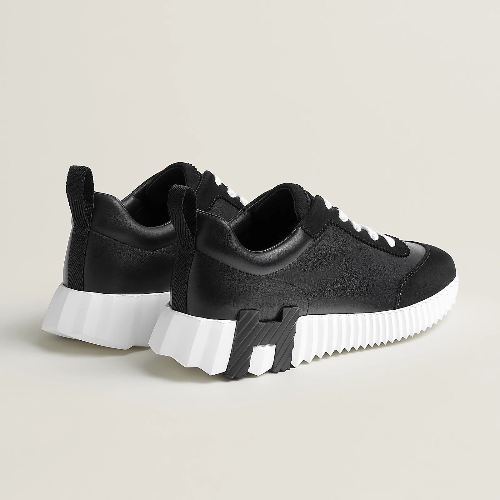 Sneakers hermès bouncing noir et blanche